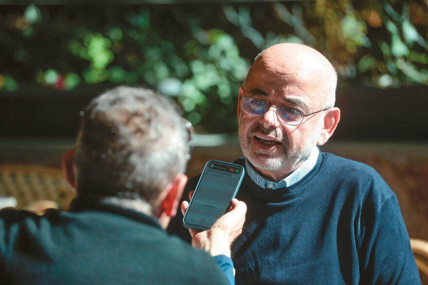 Λευτέρης Τσουκαλάς στον Δανίκα: Ο Οπενχάιμερ και όσοι συνεργάστηκαν για την ατομική βόμβα ήταν αριστεροί