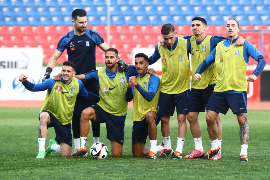 «Έφυγαν» 18.000 εισιτήρια για το Ελλάδα - Καζακστάν - Μεγάλη προσέλευση στην προπόνηση της Εθνικής- Βίντεο, φωτογραφίες