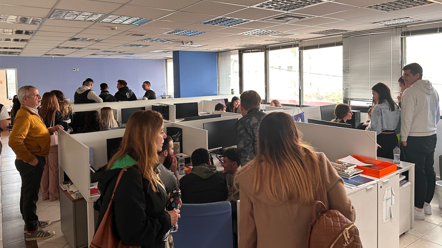 To 4o Λύκειο Αχαρνών έφτιαξε το δικό του «Πρώτο Θέμα»