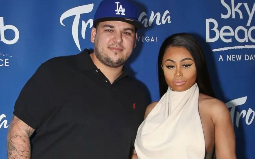 Κιμ Καρντάσιαν: Η φωτογραφία με τον αδερφό της από τα παλιά