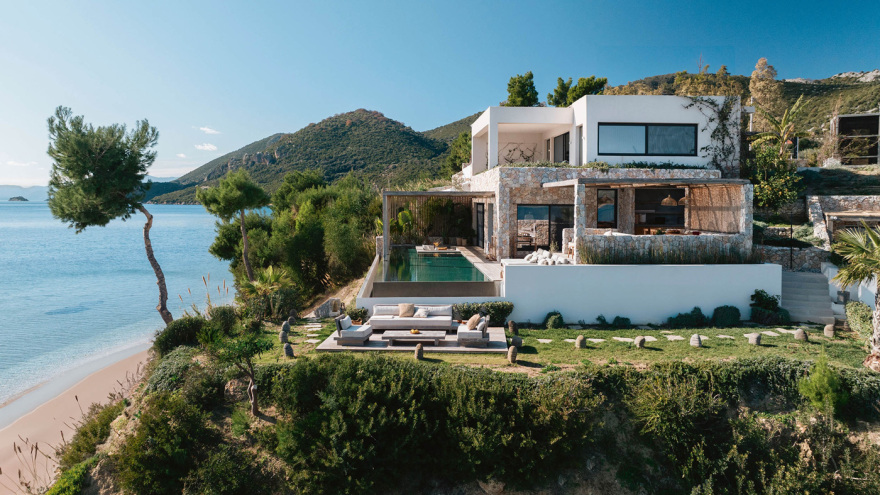 Αυτή την Κυριακή  μη χάσετε το Πρώτο Θέμα 