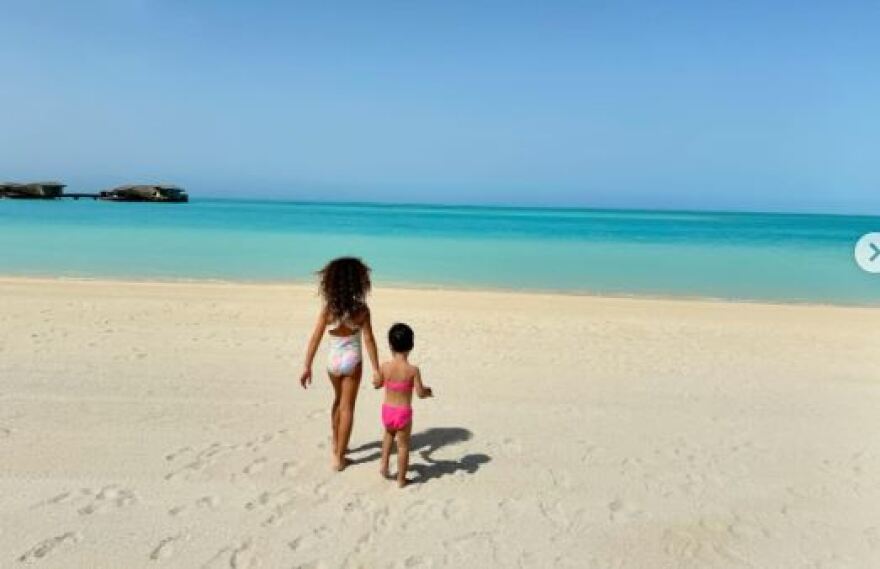 Τζορτζίνα Ροντρίγκεζ: Φωτογραφίζεται με τον Ρονάλντο στη Σαουδική Αραβία - Αγάπη στον παράδεισο, έγραψε