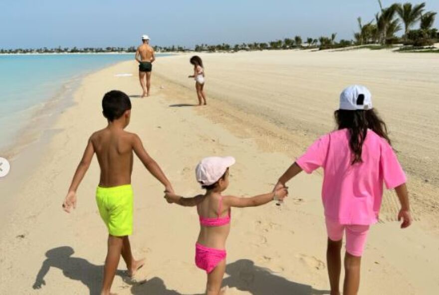 Τζορτζίνα Ροντρίγκεζ: Φωτογραφίζεται με τον Ρονάλντο στη Σαουδική Αραβία - Αγάπη στον παράδεισο, έγραψε