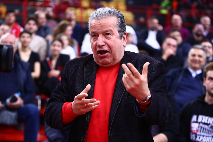 Ολυμπιακός: Ο Ζεράρ από τους «Απαράδεκτους» πήγε στο ΣΕΦ για να δει τον Φαλ - Φωτογραφίες 