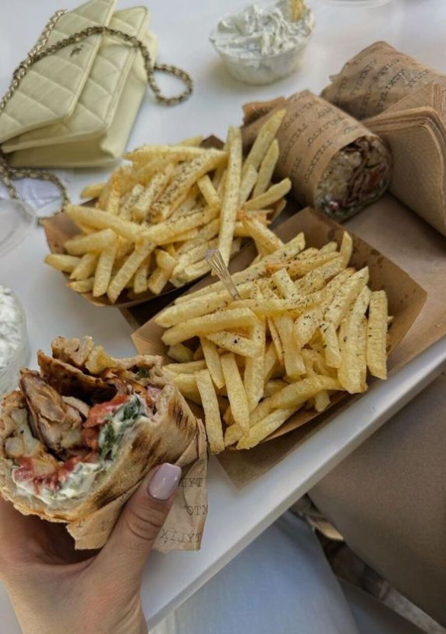 Μαξίμοβιτς: Λατρεύει την Ελλάδα η κούκλα σύζυγος του νέου σταρ του ΠΑΟ - «Μείναμε άφωνοι με την Ακρόπολη» - Φωτογραφίες 