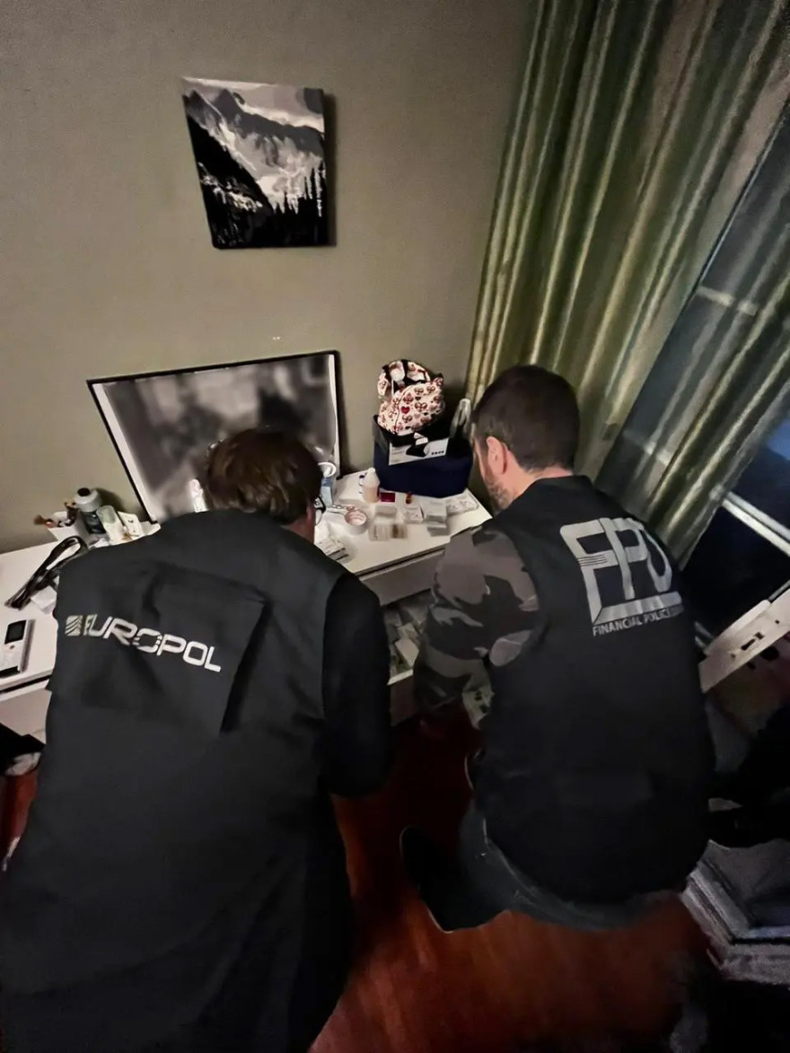 Κύκλωμα αναβολικών και κάνναβης: Bodybuilders, ποδοσφαιριστές και σφαιροβόλοι στους πελάτες