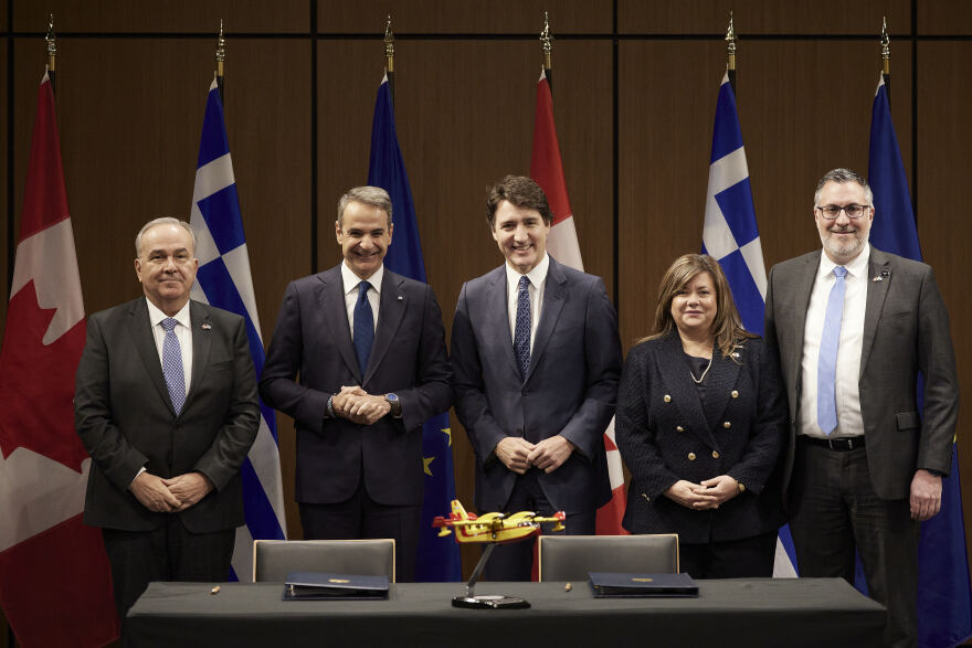 Μητσοτάκης στη συνάντηση με Τριντό: Η Ελλάδα θα είναι η πρώτη χώρα που θα πάρει τα νέα Canadair