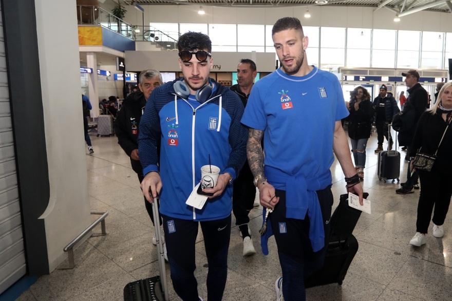 Εθνική Ελλάδας: Πέταξε για Γεωργία με στόχο την πρόκριση στο Euro - Φωτογραφίες