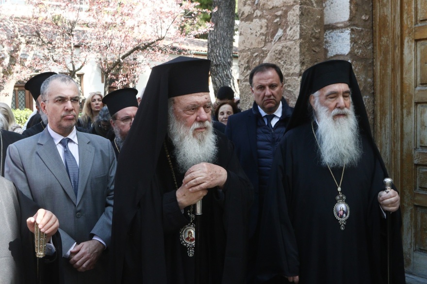 Κυριακή της Ορθοδοξίας: Στη Μονή Πετράκη τίμησε η Εκκλησία την Αναστήλωση των Ιερών Εικόνων