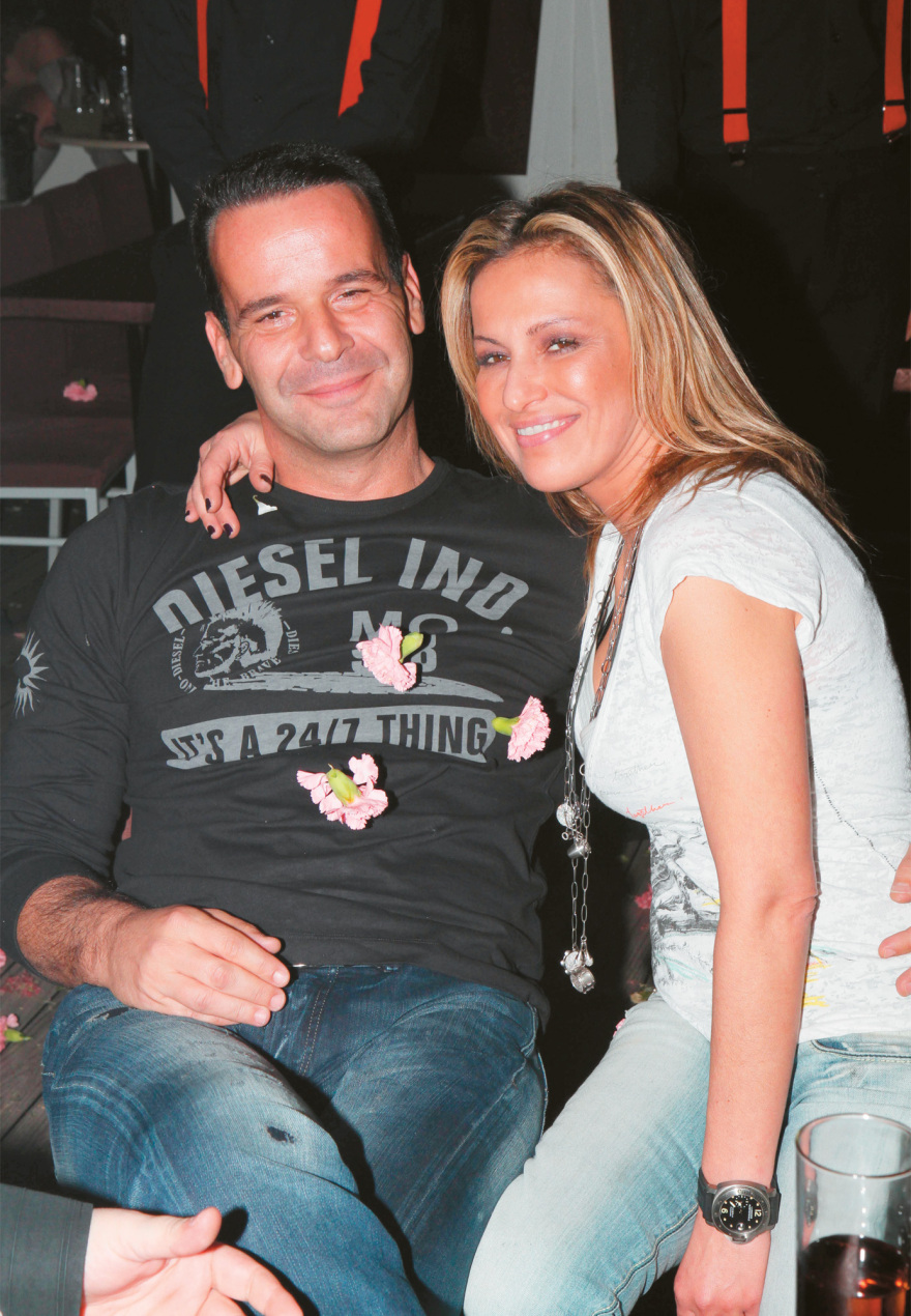 Από την άνοδο στην πτώση: Πώς πήρε ο Παπαλέκας τη βίλα Βωβού στο Ψυχικό