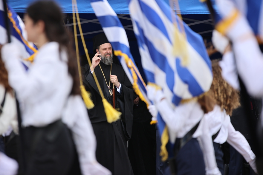 25η Μαρτίου: Με λαμπρότητα ολοκληρώθηκε η μαθητική παρέλαση στη Θεσσαλονίκη - Δείτε βίντεο