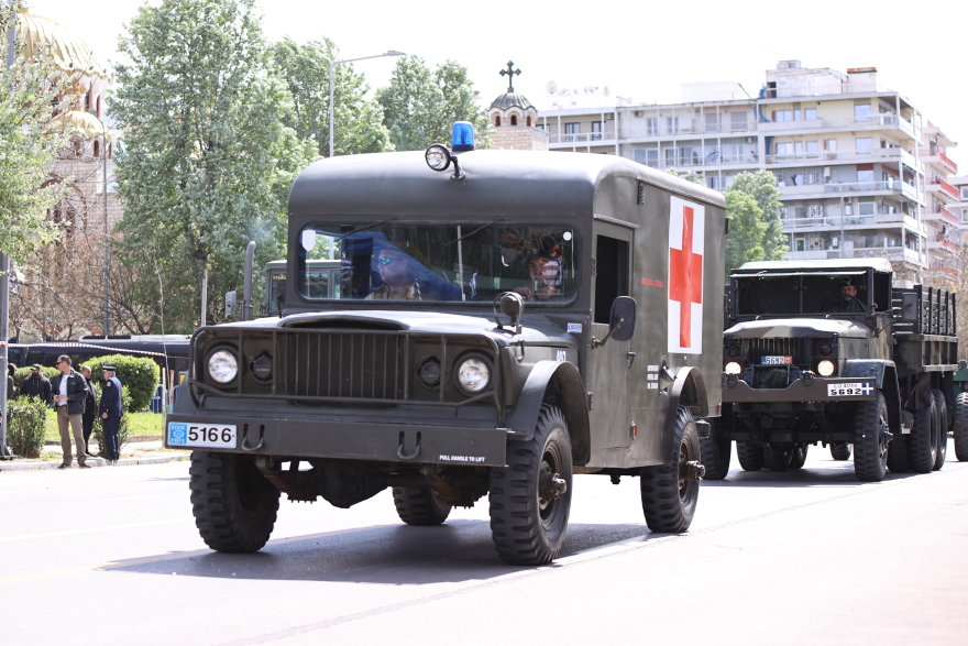 25η Μαρτίου: Με λαμπρότητα ολοκληρώθηκε η μαθητική παρέλαση στη Θεσσαλονίκη - Δείτε βίντεο