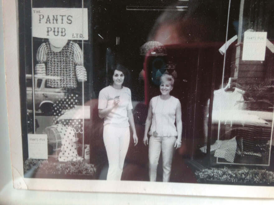 Πατρίσια Φιλντ: Η Mυτιληνιά που έντυσε την Κάρι Μπράντσο και τον... διάβολο με Prada