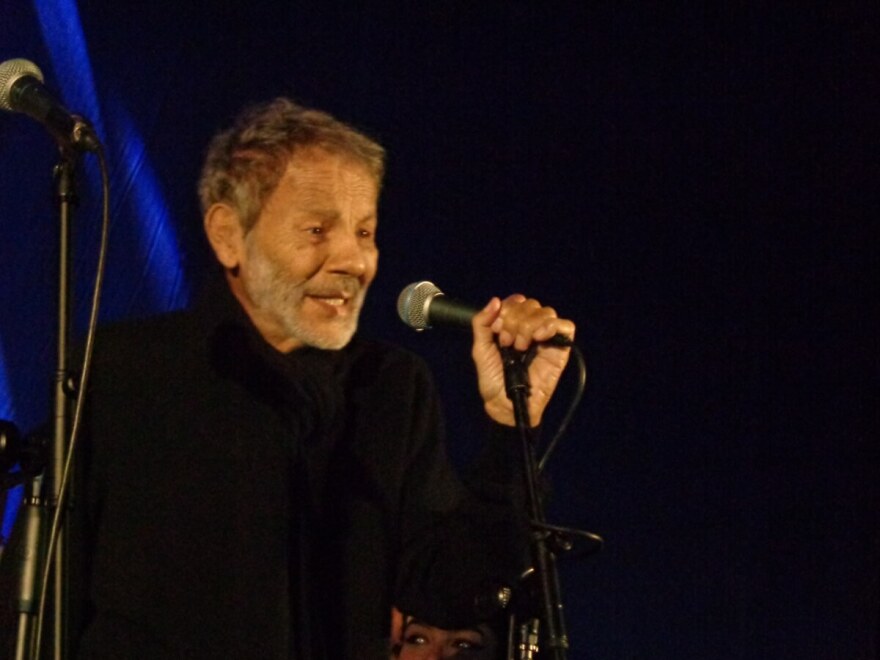 Καρδίτσα- Φεστιβάλ: Ο Σταύρος Ξαρχάκος τιμήθηκε κατά το 39ο Πανελλήνιο Φεστιβάλ Ερασιτεχνικού Θεάτρου 