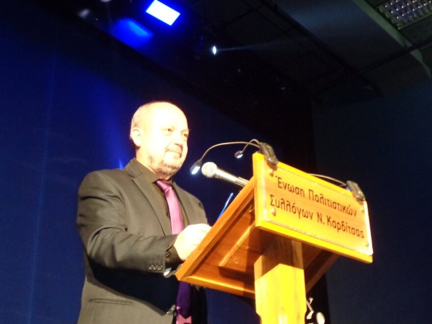 Καρδίτσα- Φεστιβάλ: Ο Σταύρος Ξαρχάκος τιμήθηκε κατά το 39ο Πανελλήνιο Φεστιβάλ Ερασιτεχνικού Θεάτρου 