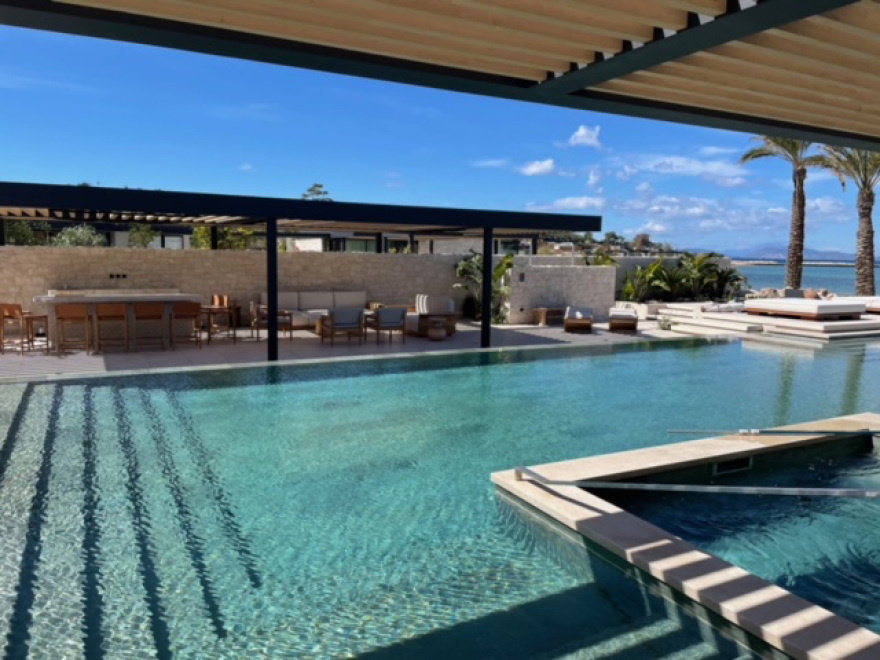 Αυτή είναι η ακριβότερη σουίτα ξενοδοχείου στην Αθηναϊκή Ριβιέρα