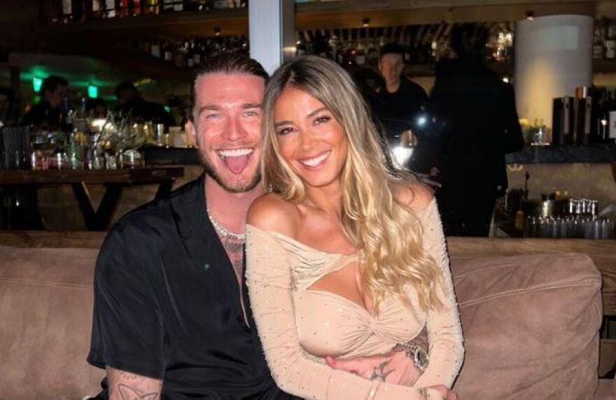 Η Ντιλέτα Λεότα άνοιξε την καρδιά της για τη σχέση της με τον Λορίς Κάριους: «Ήταν έρωτας με την πρώτη ματιά»