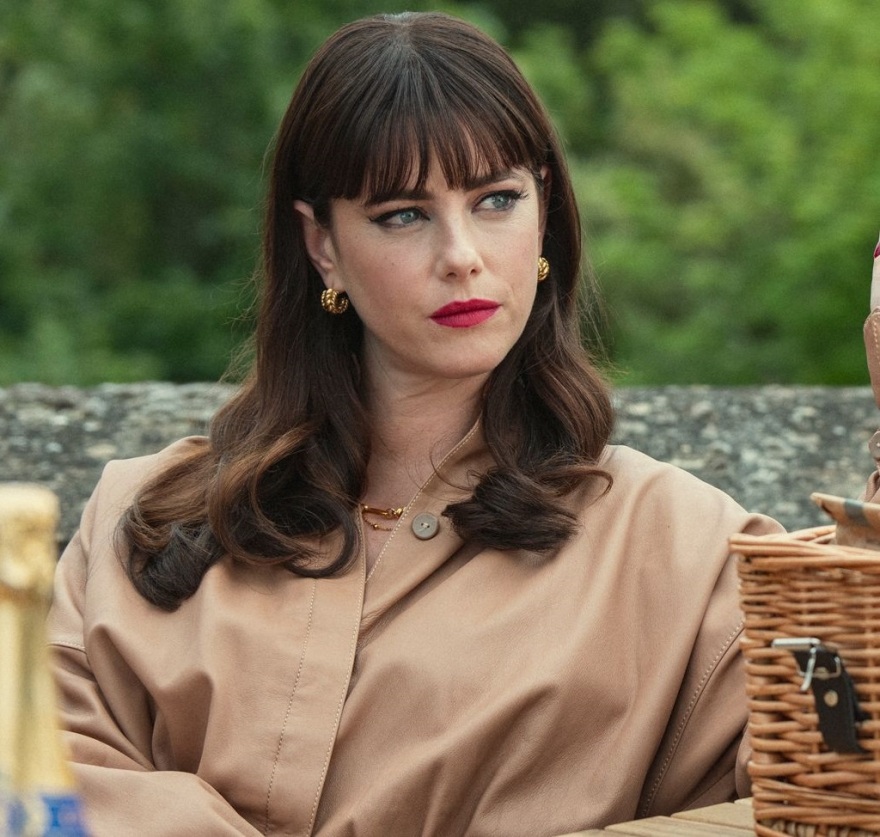 Κάγια Σκοντελάριο: Από ίνδαλμα έφηβων τηλεθεατών, αρχηγός συμμορίας στο The Gentlemen