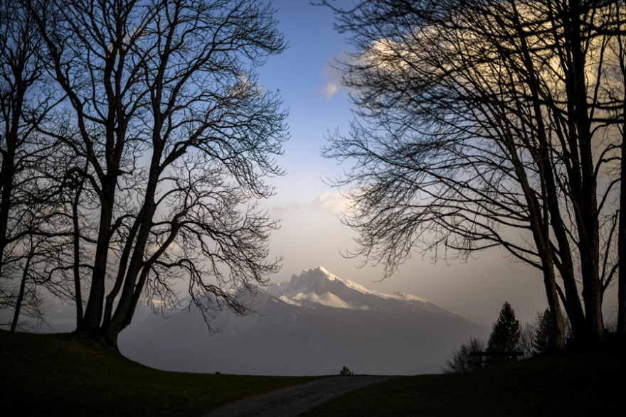 Συναγερμός στην Ευρώπη για την αφρικανική σκόνη - 180.000 τόνοι άμμου κάλυψαν τον ουρανό της Ελβετίας - Δείτε φωτογραφίες
