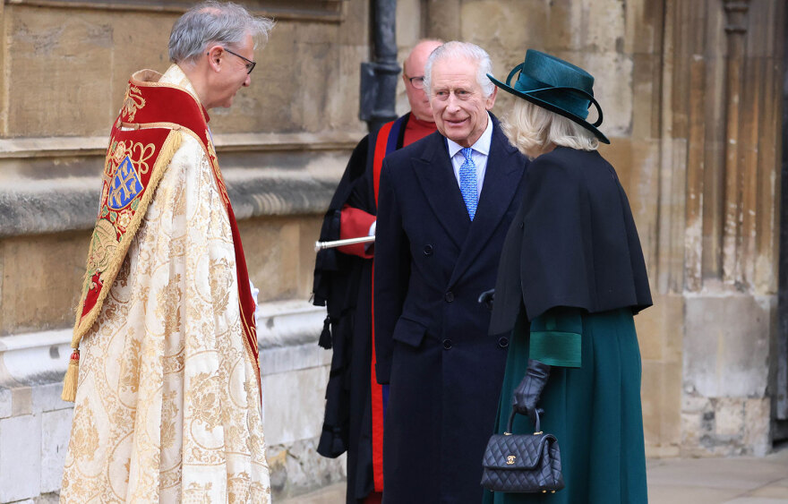 Βασιλιάς Κάρολος: Η πρώτη δημόσια εμφάνιση μετά τη διάγνωση του καρκίνου - Βίντεο και φωτογραφίες