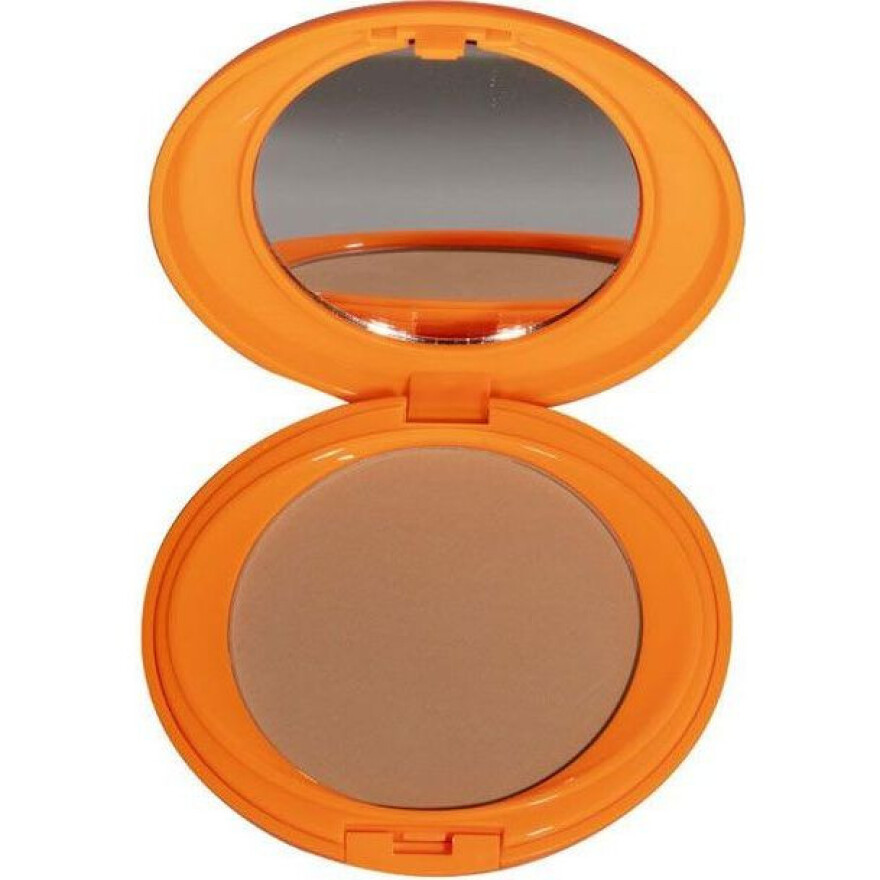 Αντηλιακές πούδρες με χρώμα: Οι 4 αγαπημένες μας κοστίζουν κάτω από 25 ευρώ