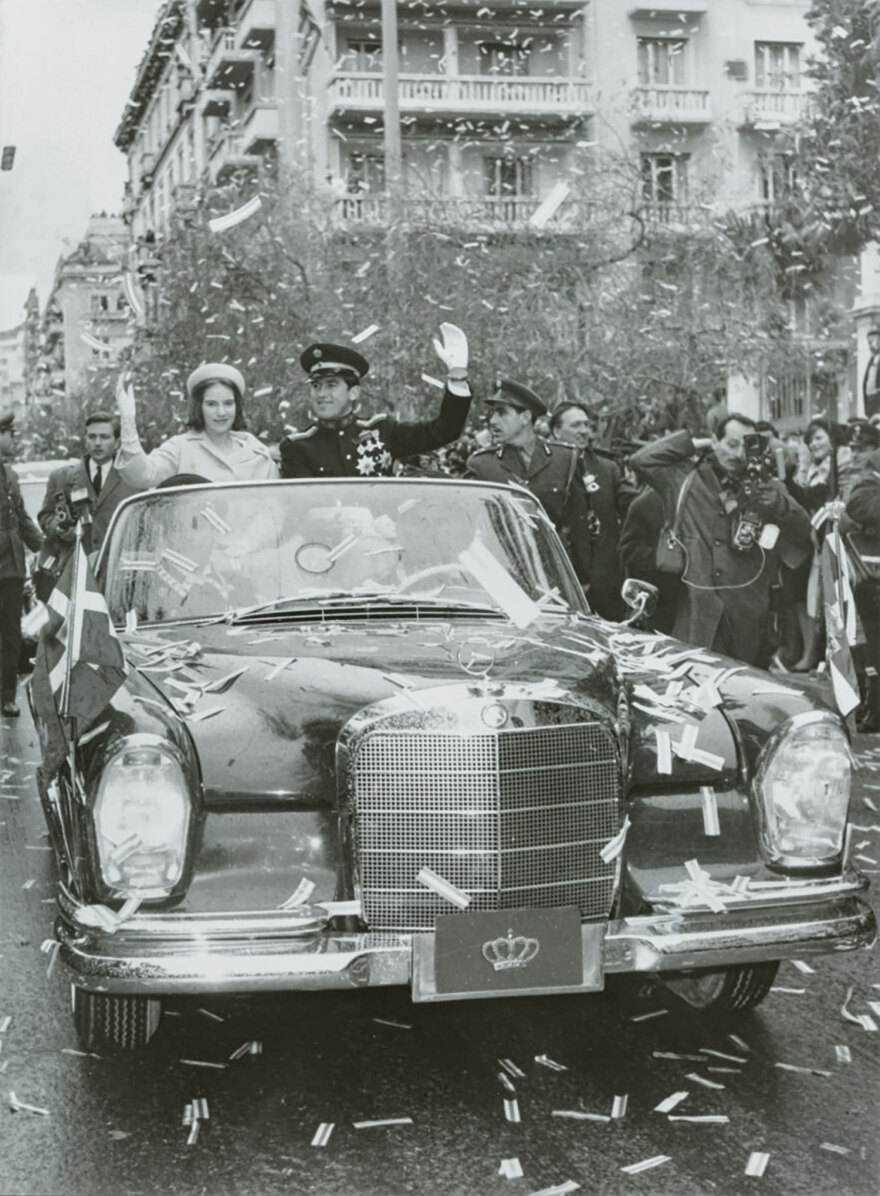 Βασιλικό rebranding: Το site, οι ρετρό φωτογραφίες και τα νέα πρόσωπα που βγαίνουν στο προσκήνιο