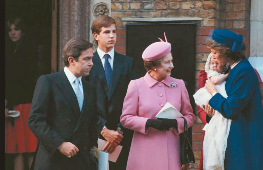 Βασιλικό rebranding: Το site, οι ρετρό φωτογραφίες και τα νέα πρόσωπα που βγαίνουν στο προσκήνιο