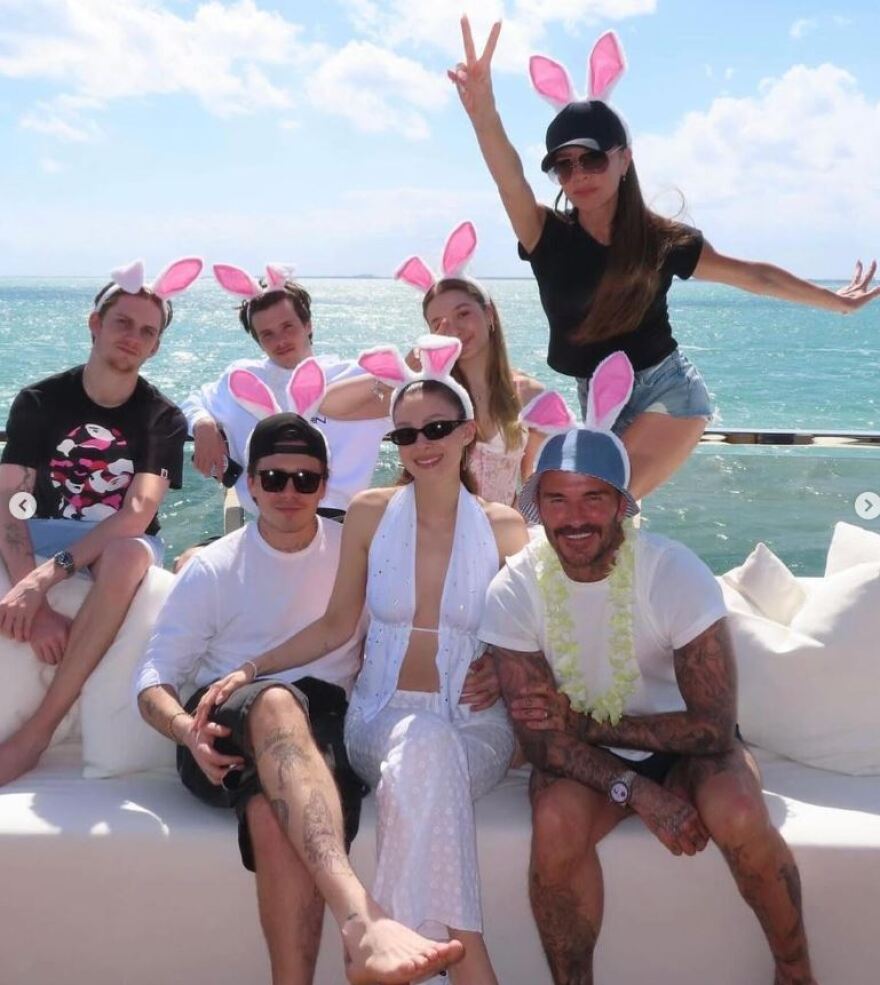 Ντέιβιντ και Βικτόρια Μπέκαμ: Το ταξίδι τους σε γιοτ αξίας πολλών εκατομμυρίων - Δείτε βίντεο