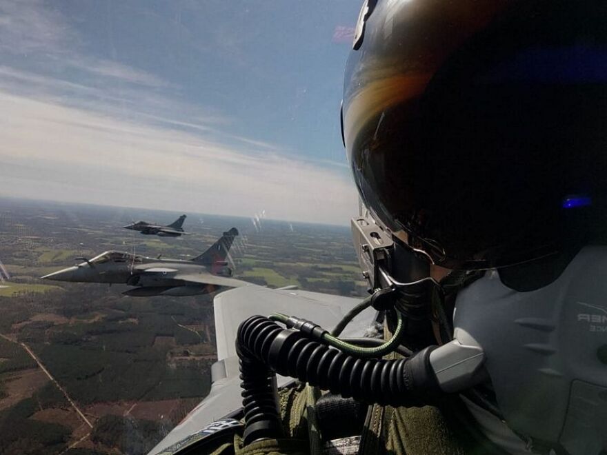 Πολεμική Αεροπορία: Συμμετείχε με 4 Rafale σε πολυεθνική άσκηση στη Γαλλία - Βίντεο και φωτογραφίες