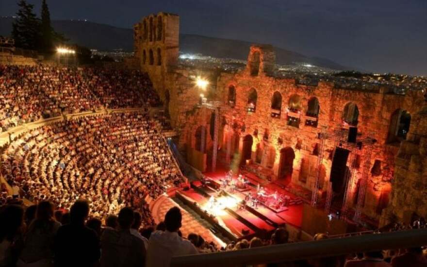 Φεστιβάλ Αθηνών: Μεγάλα ονόματα το καλοκαίρι σε Ηρώδειο, Επίδαυρο και Πειραιώς 260