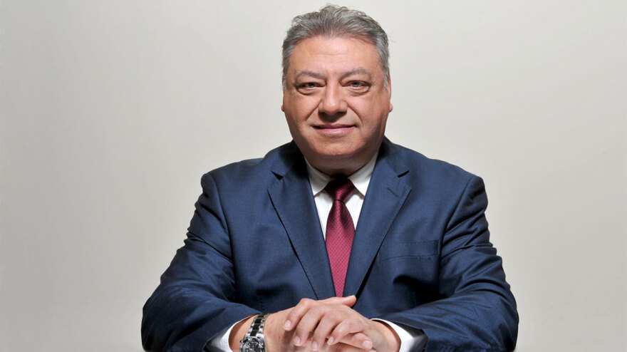 Αυτοί είναι οι πρώτοι 14 υποψήφιοι ευρωβουλευτές του κόμματος του Λοβέρδου 