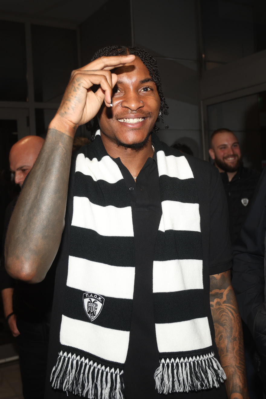 Έφτασε στην Ελλάδα για τον ΠΑΟΚ ο Κέβιν Πόρτερ Τζούνιορ - «Πάντα ήθελα να επισκεφτώ την Ελλάδα, θέλω να κερδίζω» 