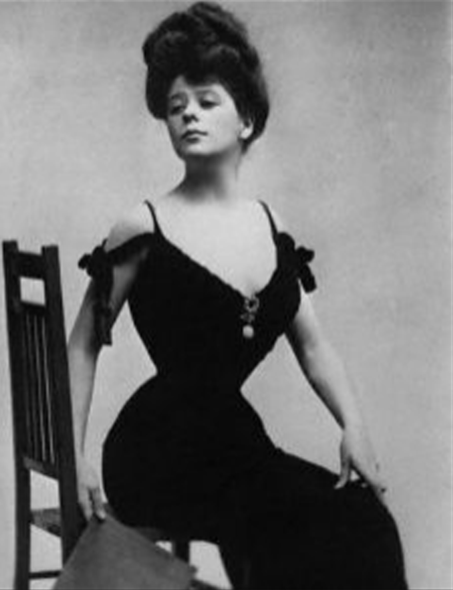 Τι είναι το Instagram face και γιατί προσπαθούν όλοι να το αποκτήσουν