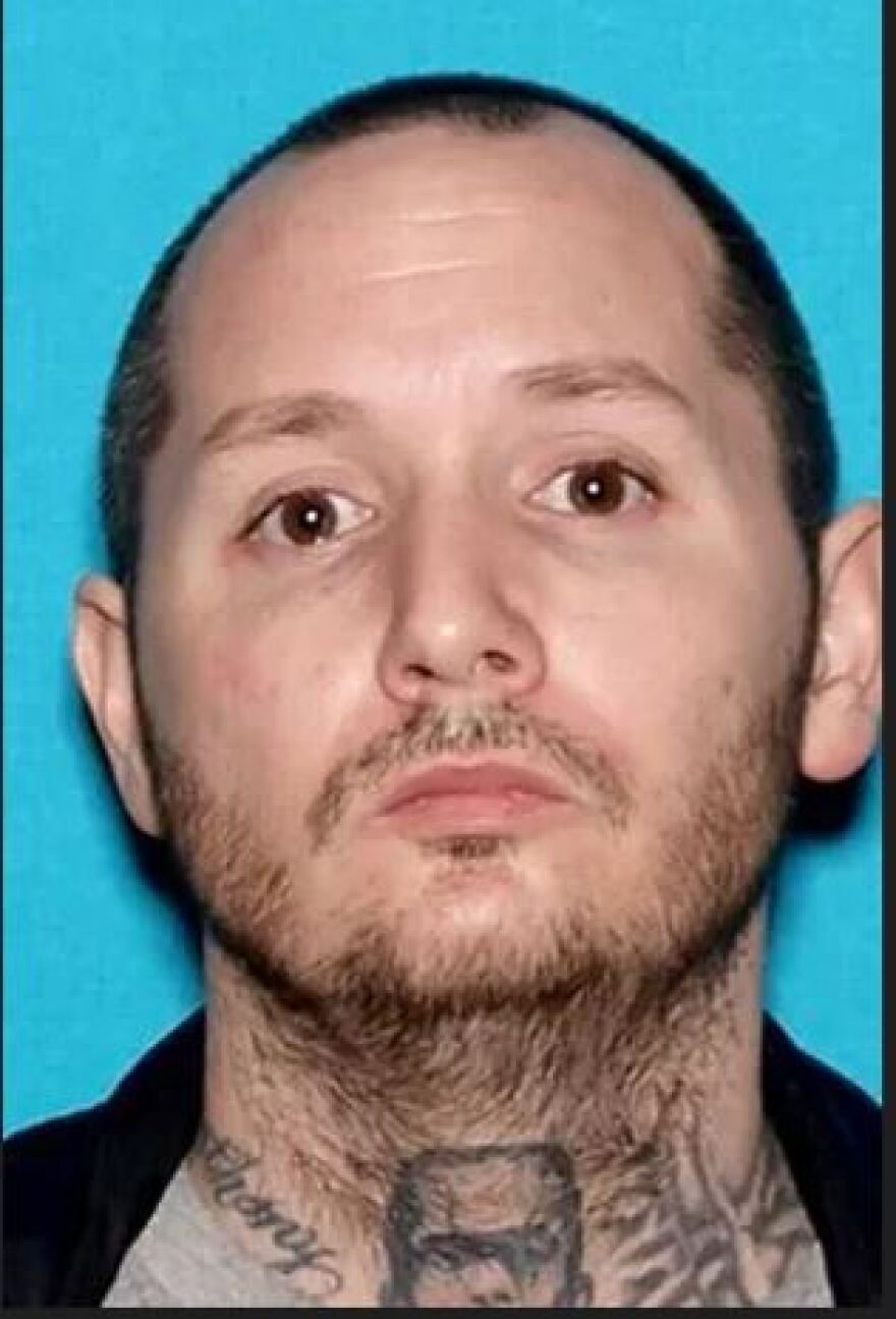 Καλιφόρνια: Η στιγμή που αστυνομικοί πυροβολούν έφηβη, θύμα απαγωγής, που τρέχει προς το μέρος τους για βοήθεια