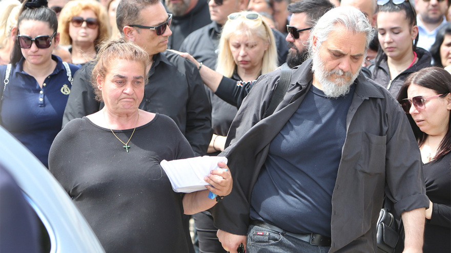 Δολοφονία στους Αγίους Αναργύρους: «Θανατική ποινή σε όποιον το κάνει αυτό στις γυναίκες» - Τα λόγια του πατέρα της Κυριακής