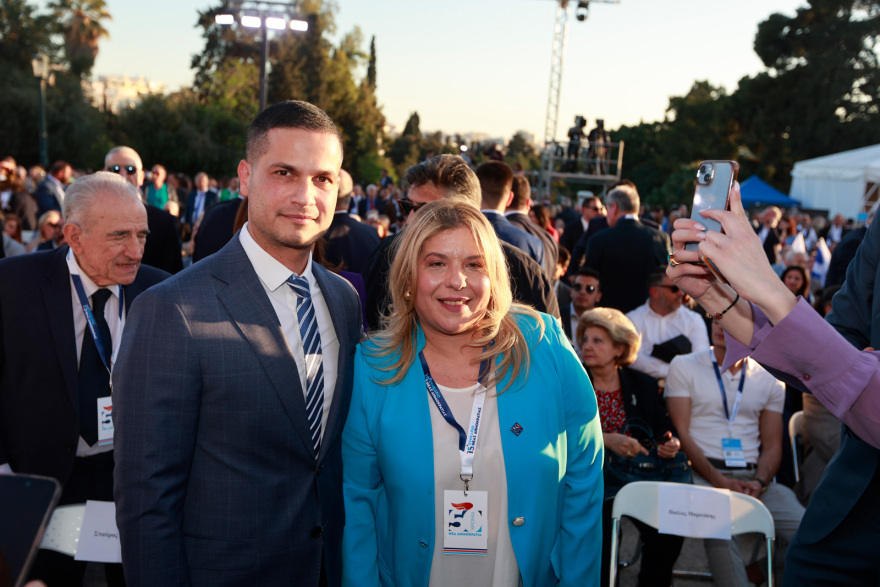 ΝΔ: Το βίντεο για τα 50 χρόνια - Από τον Κωνσταντίνο Καραμανλή στον Κυριάκο Μητσοτάκη 