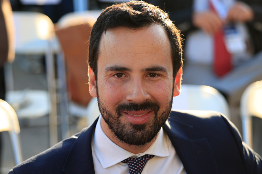 ΝΔ: Το βίντεο για τα 50 χρόνια - Από τον Κωνσταντίνο Καραμανλή στον Κυριάκο Μητσοτάκη 