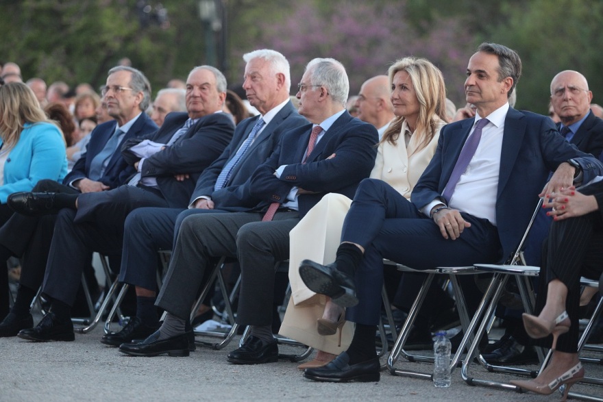 ΝΔ: Το βίντεο για τα 50 χρόνια - Από τον Κωνσταντίνο Καραμανλή στον Κυριάκο Μητσοτάκη 