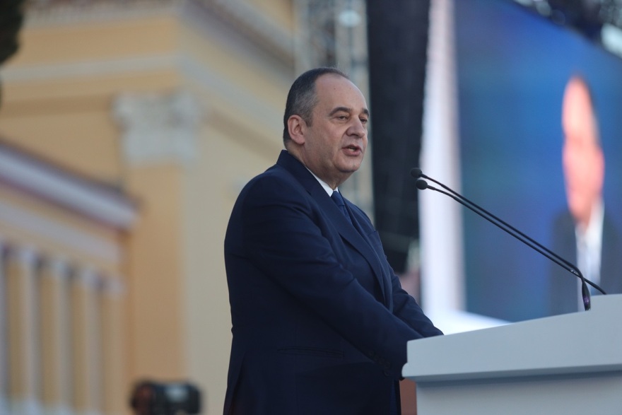 ΝΔ: Το βίντεο για τα 50 χρόνια - Από τον Κωνσταντίνο Καραμανλή στον Κυριάκο Μητσοτάκη 