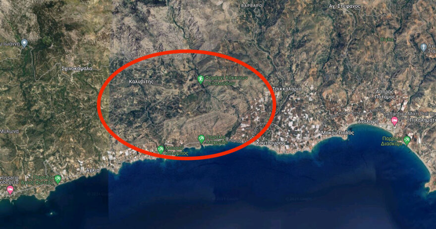 Φωτιά στην Ιεράπετρα: Βελτιωμένη η εικόνα - Μάχη με τις διάσπαρτες εστίες