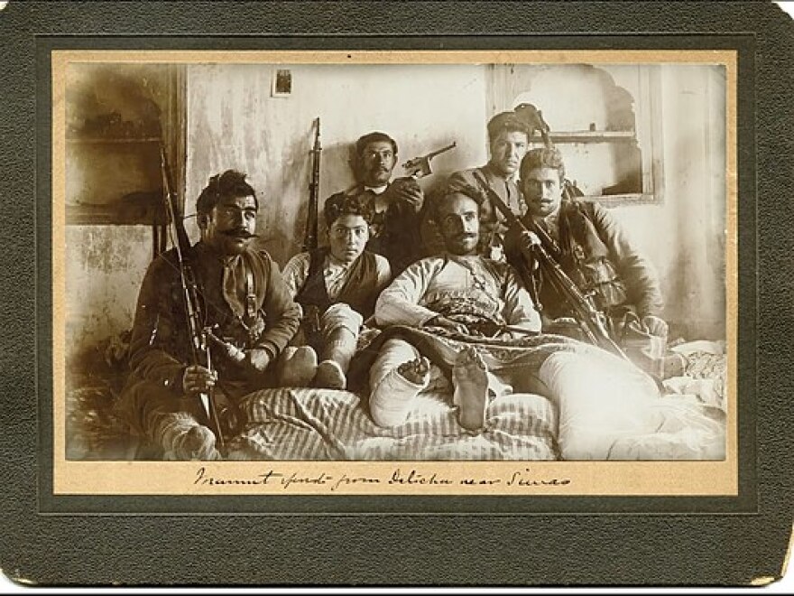 Πώς ο Κεμάλ εξαπάτησε τους Κούρδους και τους έστρεψε εναντίον των Ελλήνων στη Μικρά Ασία