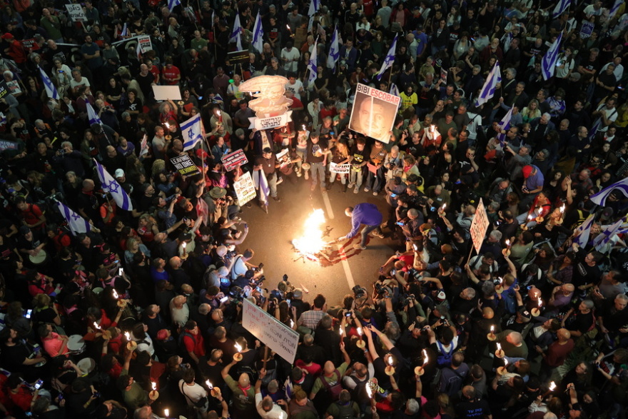 Ισραήλ: Αυτοκίνητο έπεσε πάνω σε διαδηλωτές στο Τελ Αβίβ - Τρείς τραυματίες, συνελήφθη ο οδηγός