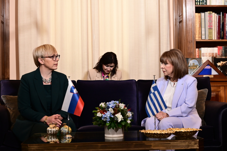 Συνάντηση Σακελλαρόπουλου με την πρόεδρο της Σλοβενίας - Το μενού στο γεύμα του Προεδρικού Μεγάρου