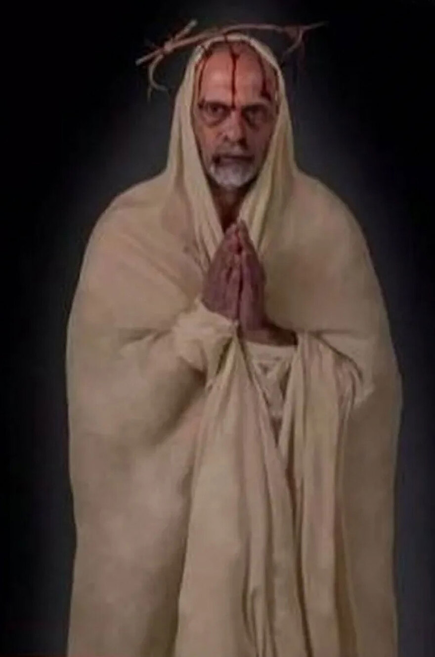 Τζώνυ Θεοδωρίδης - Φωτεινή Τσακίρη: Φωτογραφήθηκαν σαν Ιησούς και Παναγία