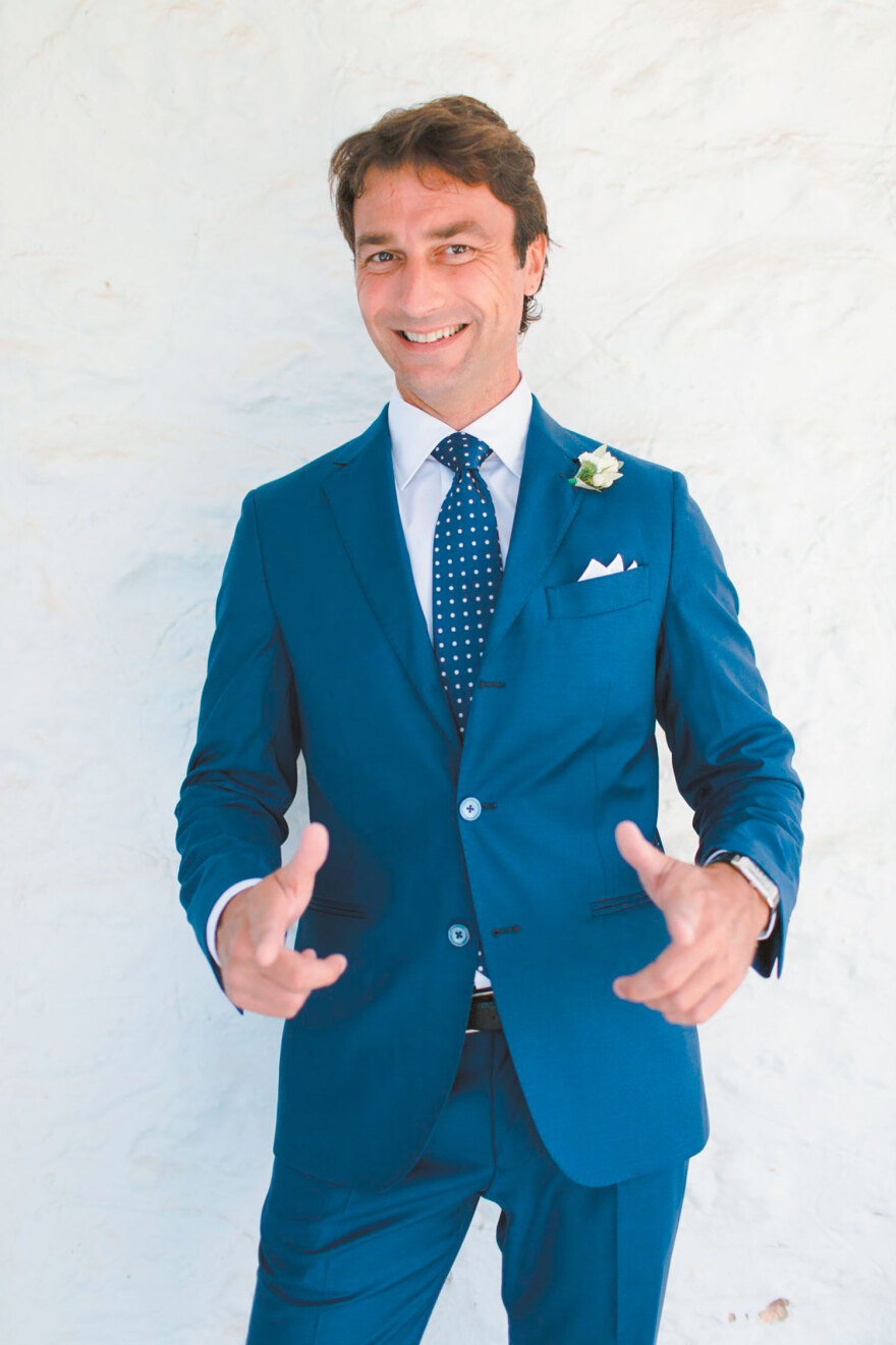  Ερικ Ροβέτα: Dolce vita στην Αθήνα με κλεμμένο πετρέλαιο από τον Μαδούρο και κρυπτονομίσματα $26 δισ.