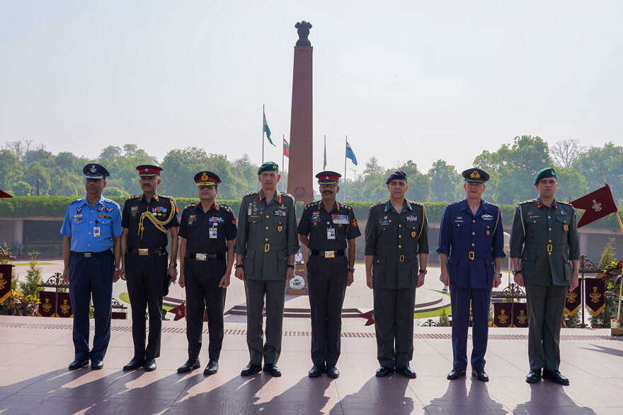 Επίσημη επίσκεψη του αρχηγού ΓΕΕΘΑ στην Ινδία - Υπεγράφη συμφωνία στρατιωτικής συνεργασίας, δείτε φωτογραφίες