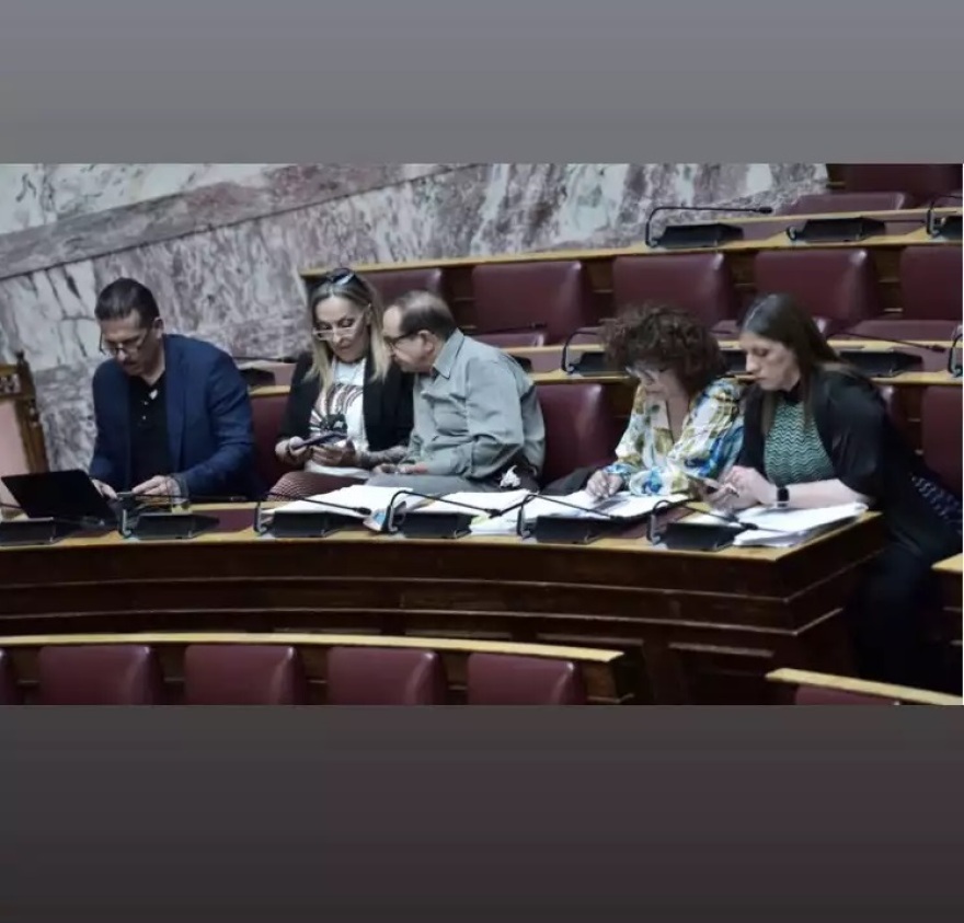 Καραναστάσης: Οι απαντήσεις μέσω Instagram στις φήμες για τη σχέση του με τη Ζωή Κωνσταντοπούλου