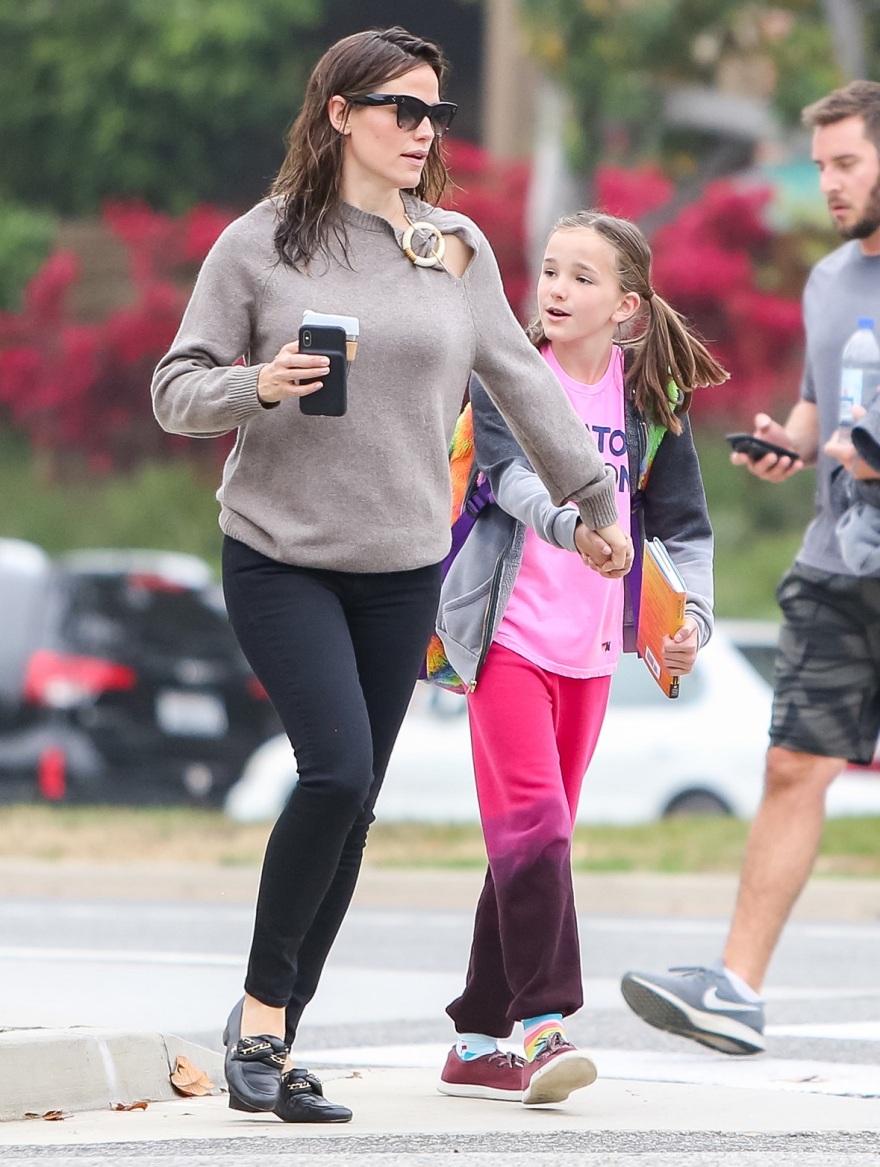 Μπεν Άφλεκ - Τζένιφερ Γκάρνερ: Το 15χρονο παιδί τους έκανε come out ως τρανς - Πλέον ονομάζεται Φιν