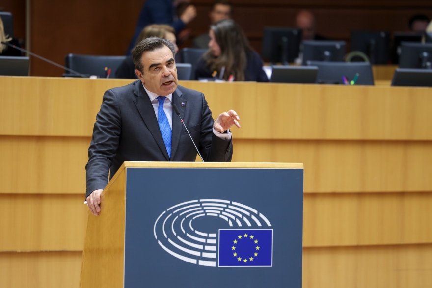 Ευρωπαϊκό Κοινοβούλιο: Πέρασε το νέο Σύμφωνο Μετανάστευσης που καθιερώνει την υποχρεωτική αλληλεγγύη των κρατών-μελών