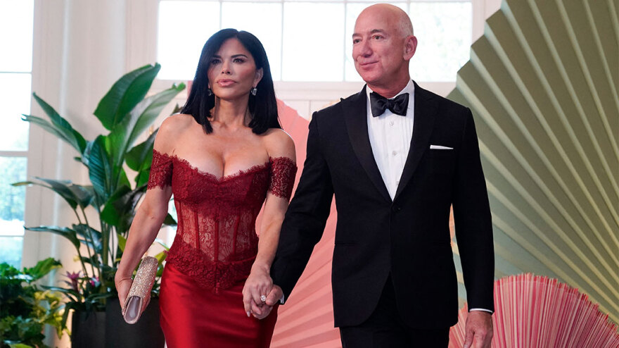 Λευκός Οίκος: Κλίντον, Ντε Νίρο, Μπέζος στο λουκούλλειο δείπνο που παρέθεσε το ζεύγος Μπάιντεν - Φωτογραφίες